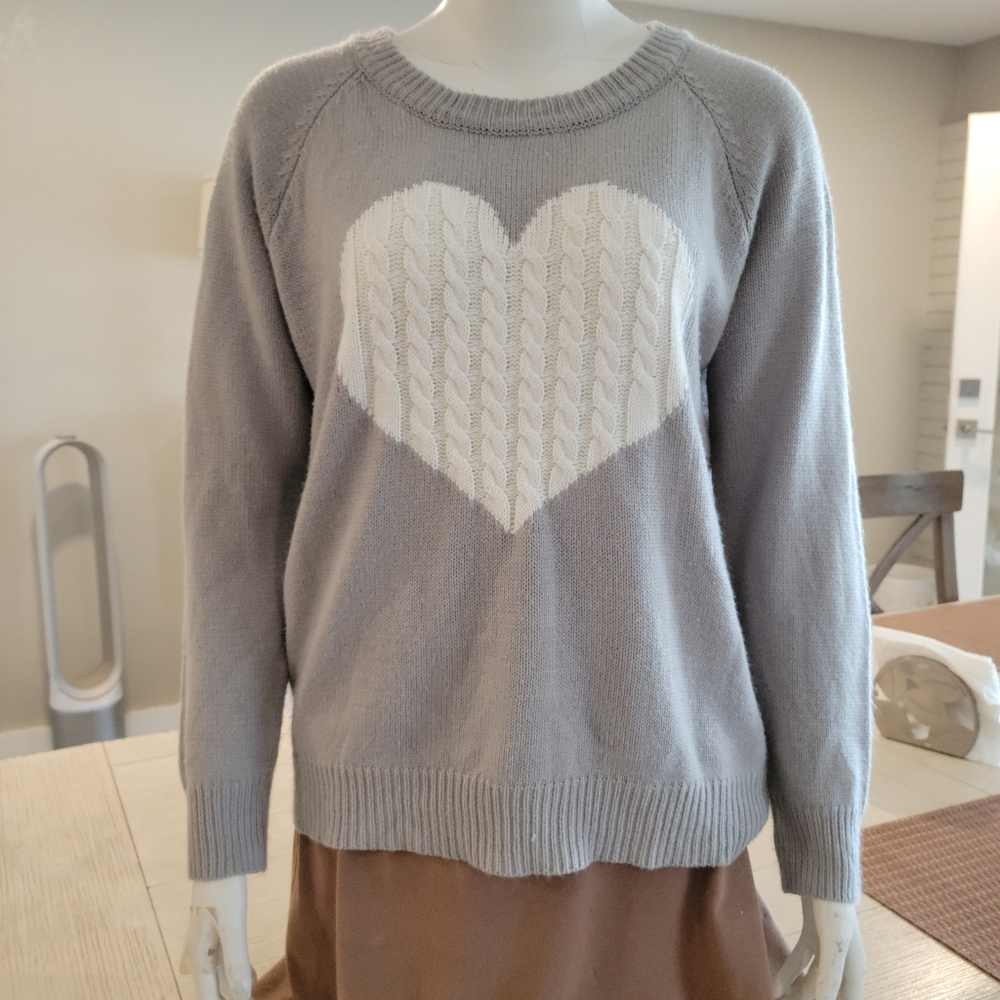 Gray & White Cable Knit Heart Sweater